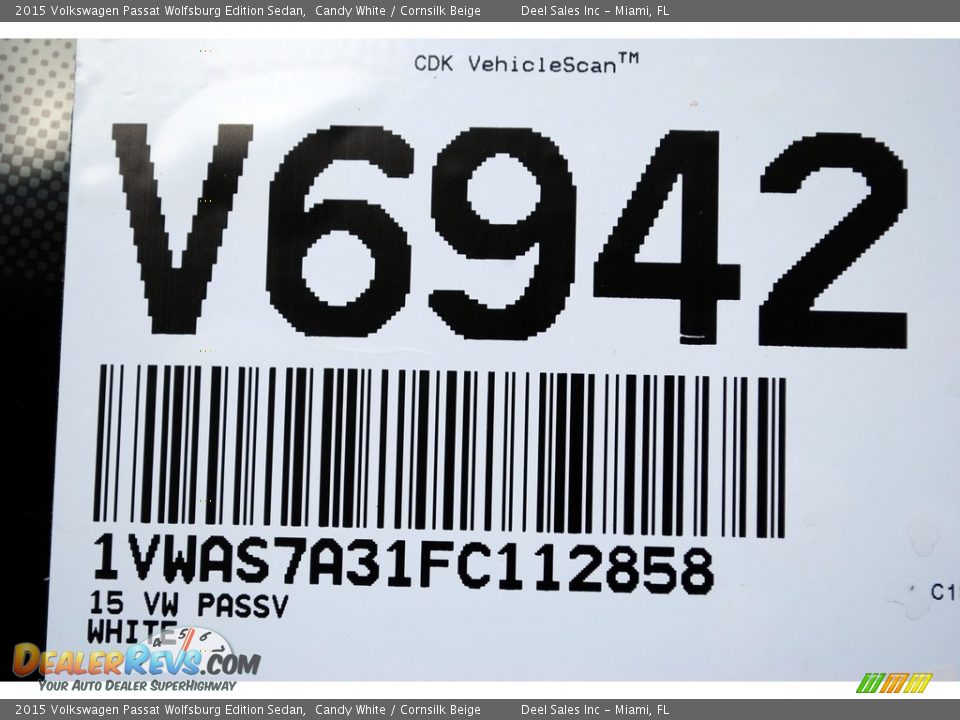 2015 Volkswagen Passat Wolfsburg Edition Sedan Candy White / Cornsilk Beige Photo #20