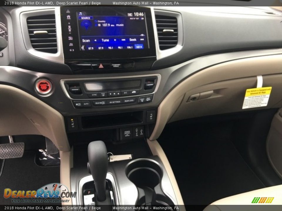 Controls of 2018 Honda Pilot EX-L AWD Photo #15