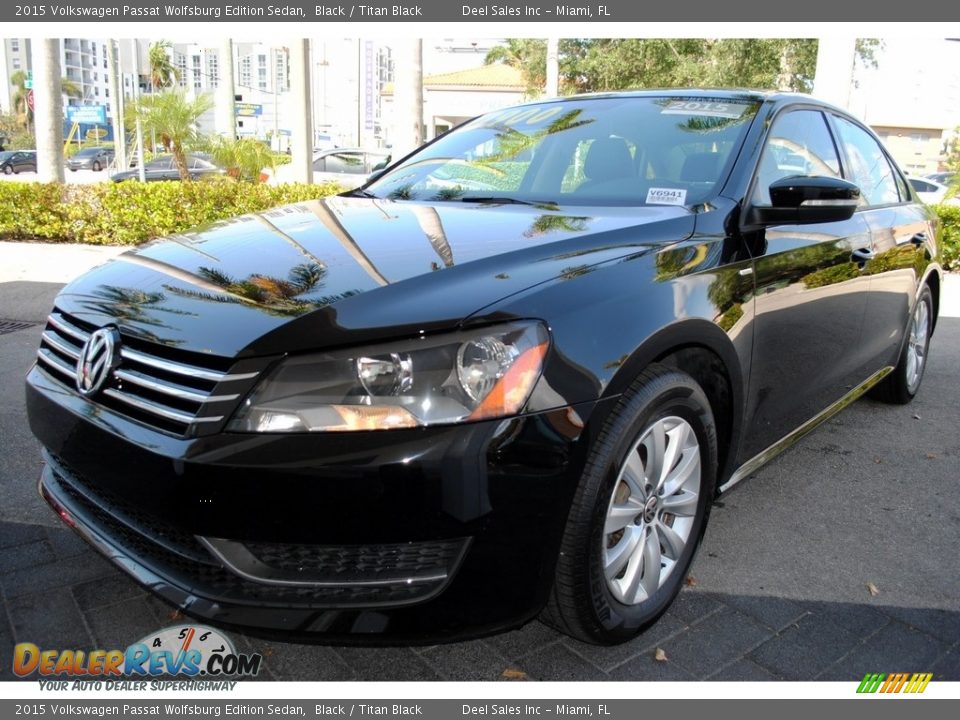2015 Volkswagen Passat Wolfsburg Edition Sedan Black / Titan Black Photo #5