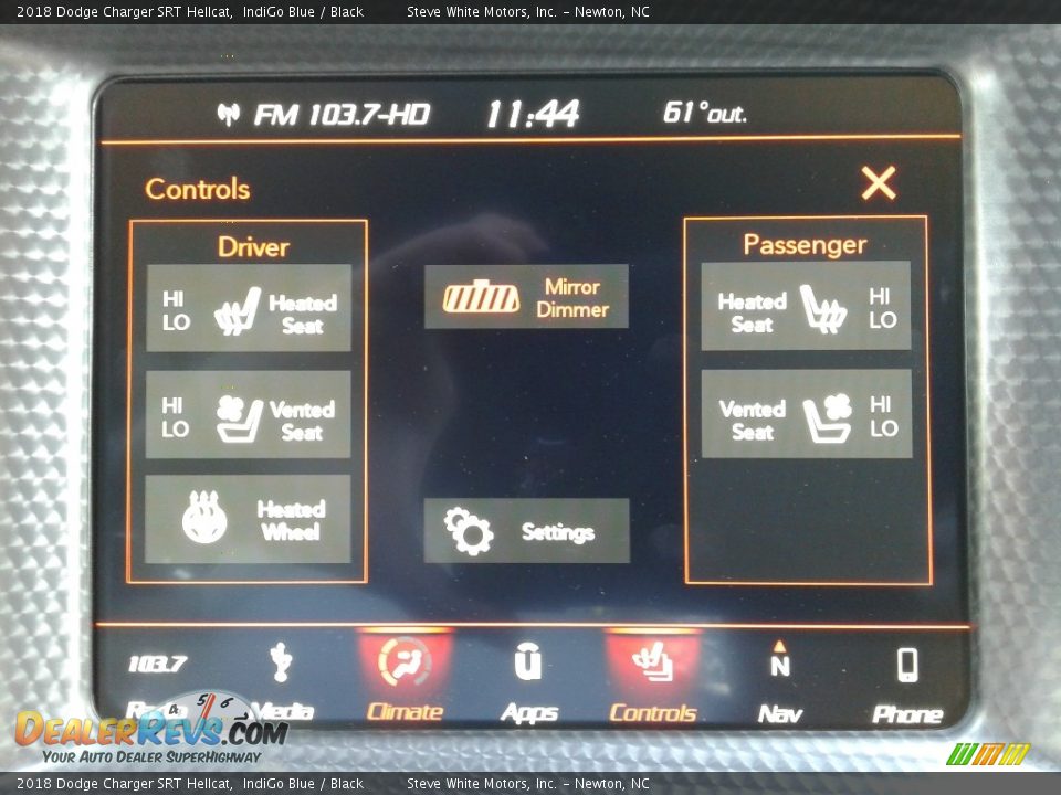 Controls of 2018 Dodge Charger SRT Hellcat Photo #26