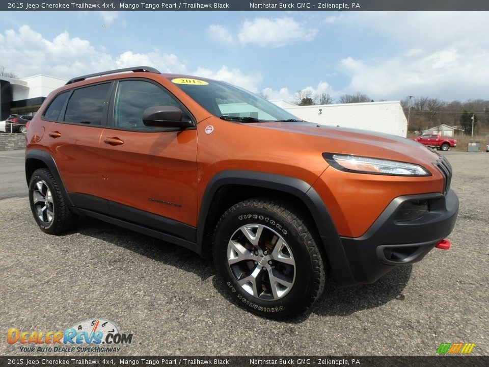 2015 Jeep Cherokee Trailhawk 4x4 Mango Tango Pearl / Trailhawk Black Photo #4