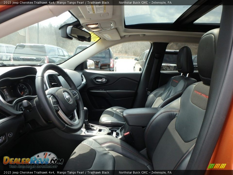 2015 Jeep Cherokee Trailhawk 4x4 Mango Tango Pearl / Trailhawk Black Photo #15