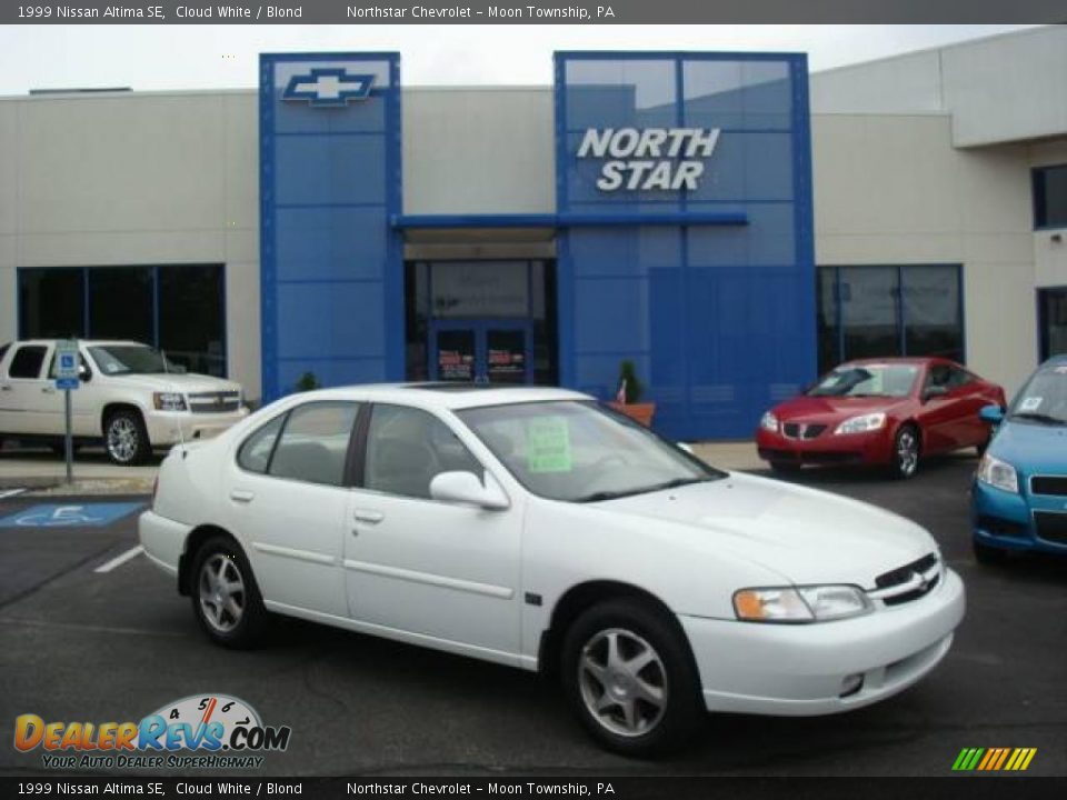1999 Nissan Altima SE Cloud White / Blond Photo #1
