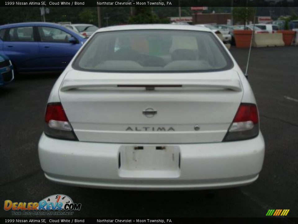 1999 Nissan Altima SE Cloud White / Blond Photo #4