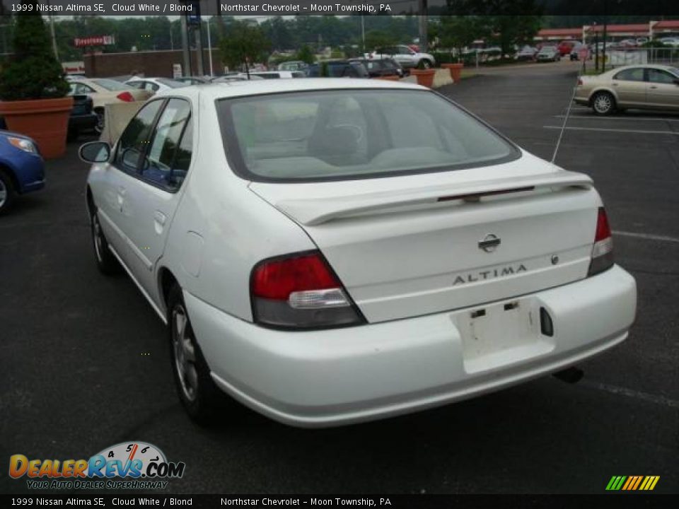 1999 Nissan Altima SE Cloud White / Blond Photo #5