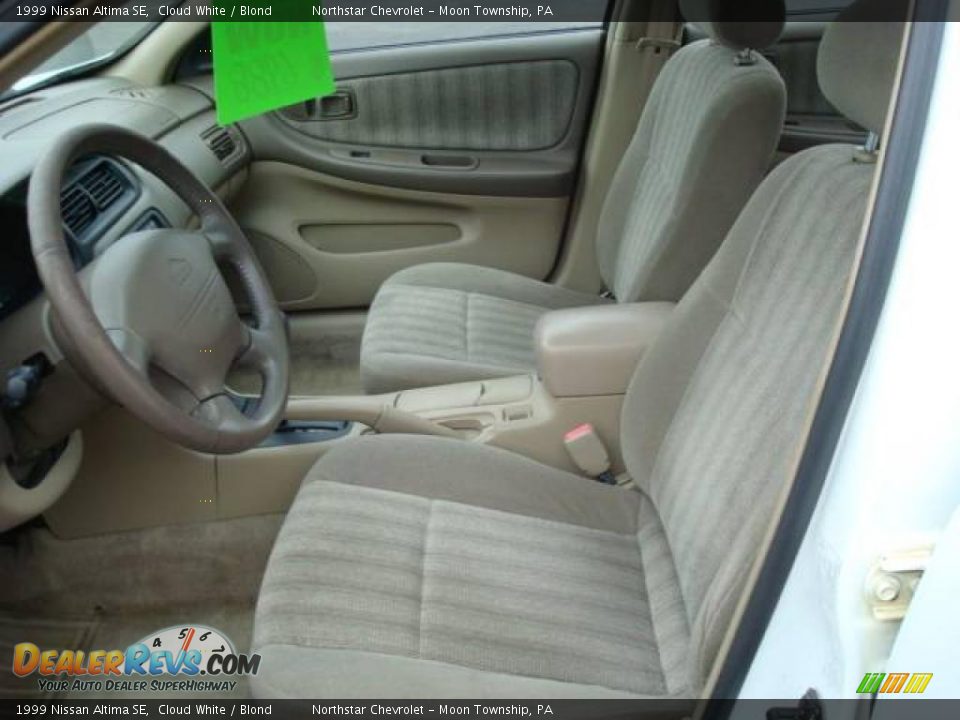 1999 Nissan Altima SE Cloud White / Blond Photo #10