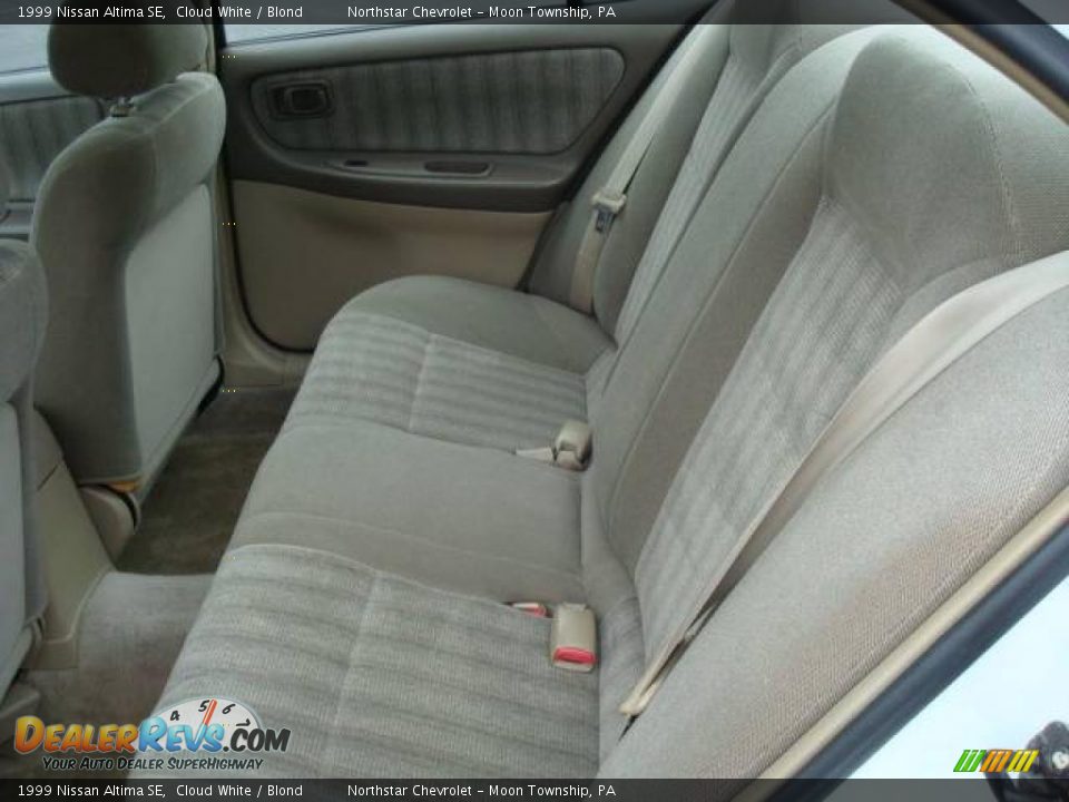 1999 Nissan Altima SE Cloud White / Blond Photo #11