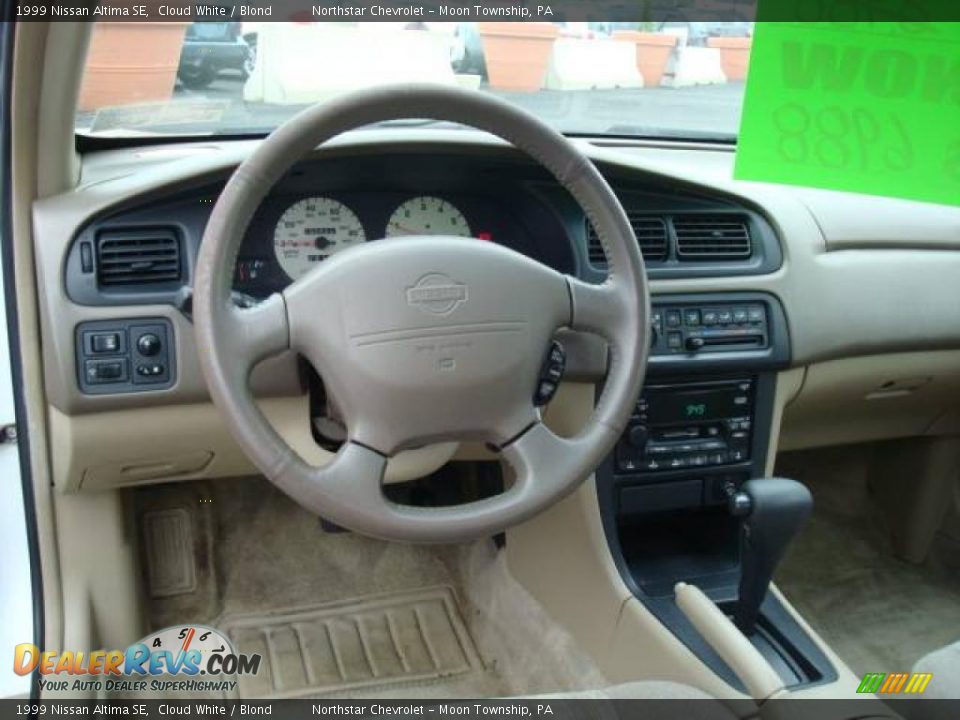 1999 Nissan Altima SE Cloud White / Blond Photo #12
