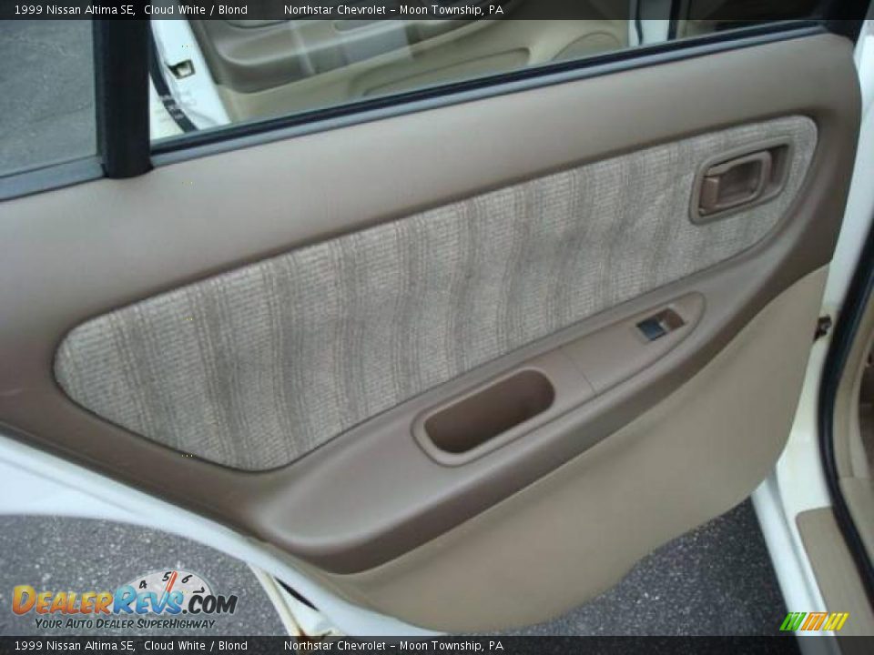 1999 Nissan Altima SE Cloud White / Blond Photo #13