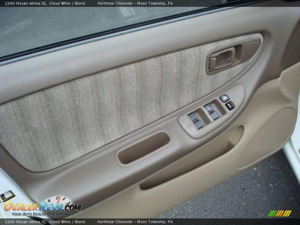 1999 Nissan Altima SE Cloud White / Blond Photo #14