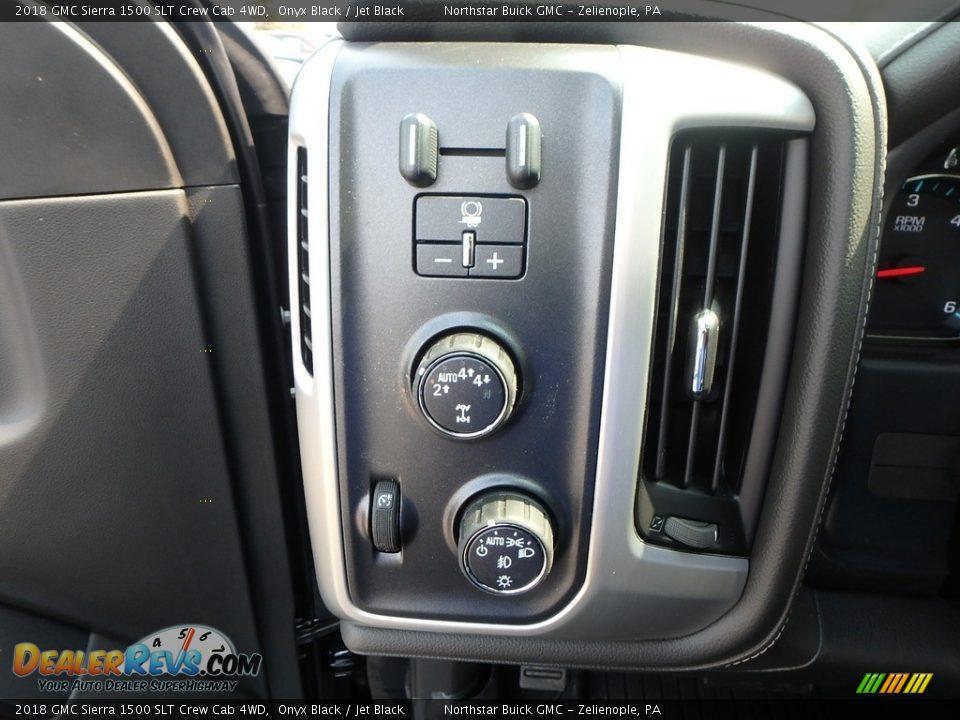 2018 GMC Sierra 1500 SLT Crew Cab 4WD Onyx Black / Jet Black Photo #16