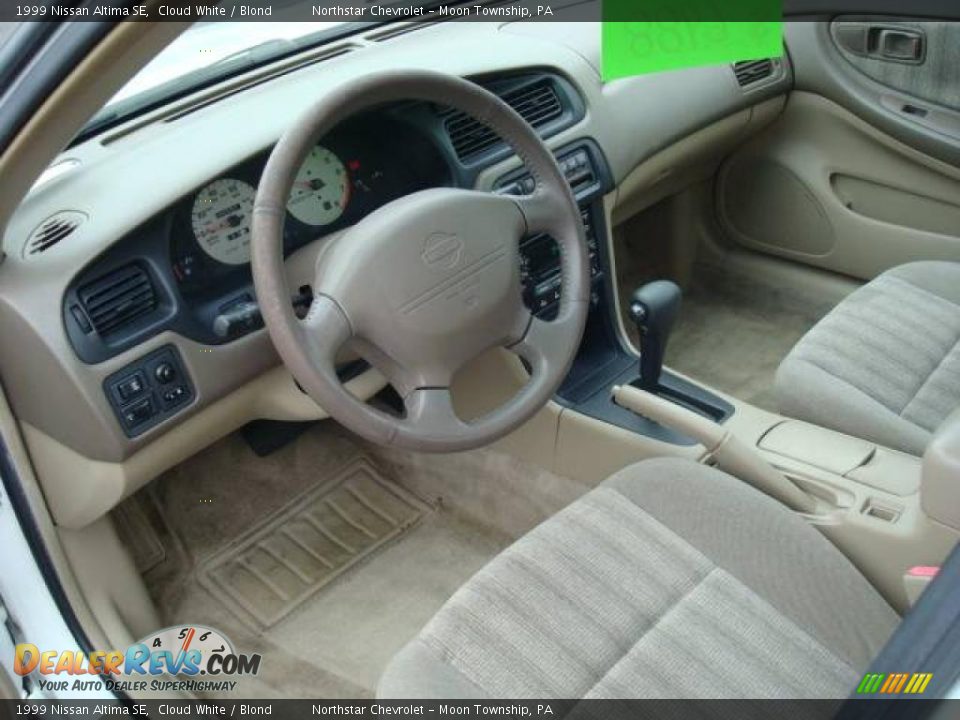 1999 Nissan Altima SE Cloud White / Blond Photo #15