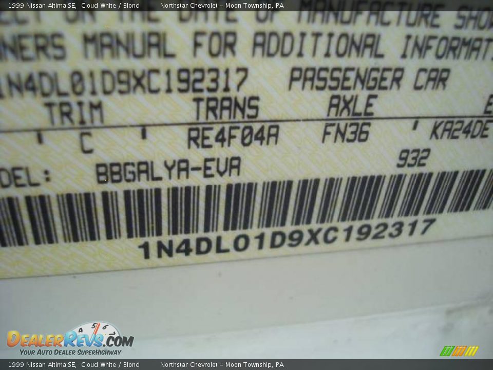 1999 Nissan Altima SE Cloud White / Blond Photo #19
