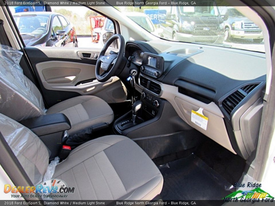 2018 Ford EcoSport S Diamond White / Medium Light Stone Photo #28