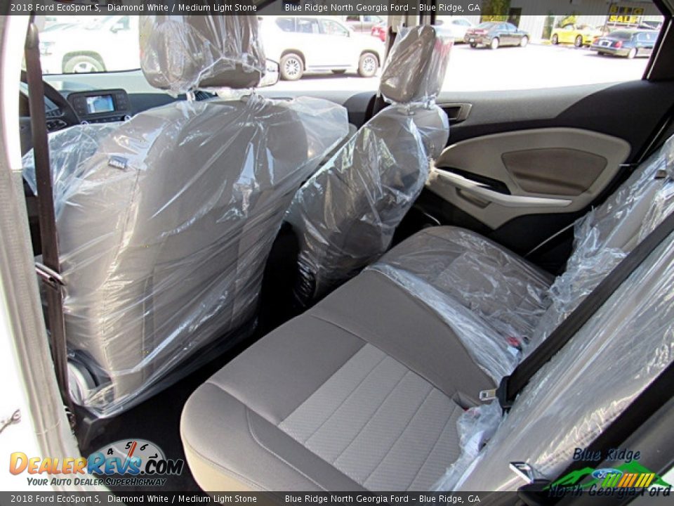 2018 Ford EcoSport S Diamond White / Medium Light Stone Photo #29