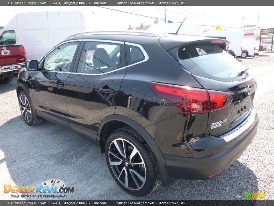 2018 Nissan Rogue Sport SL AWD Magnetic Black / Charcoal Photo #6