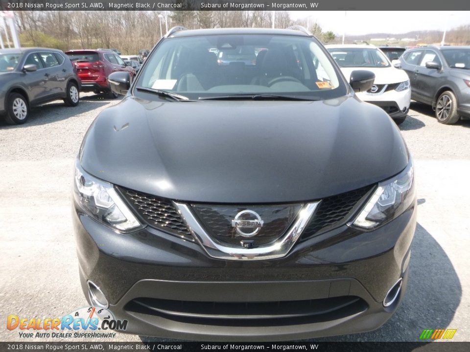 2018 Nissan Rogue Sport SL AWD Magnetic Black / Charcoal Photo #9