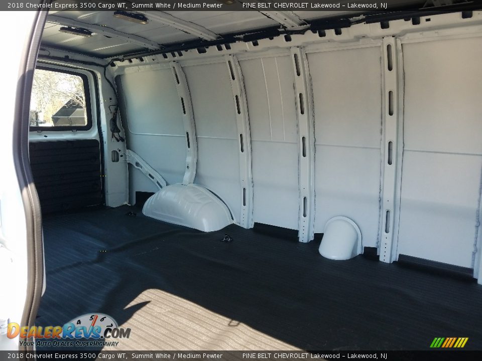 2018 Chevrolet Express 3500 Cargo WT Summit White / Medium Pewter Photo #9