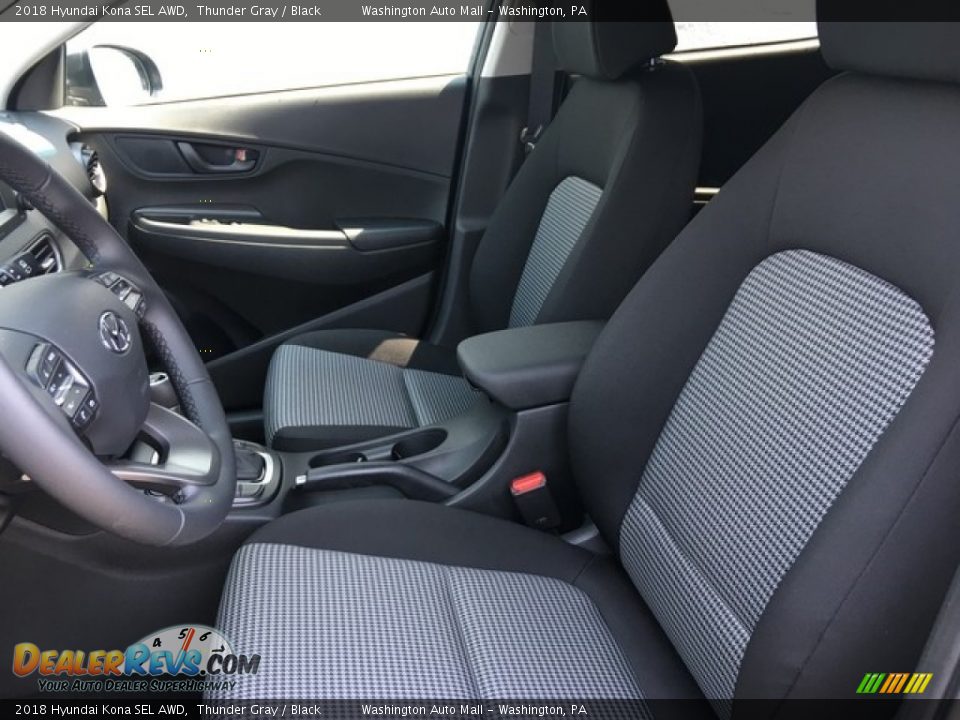 Front Seat of 2018 Hyundai Kona SEL AWD Photo #11