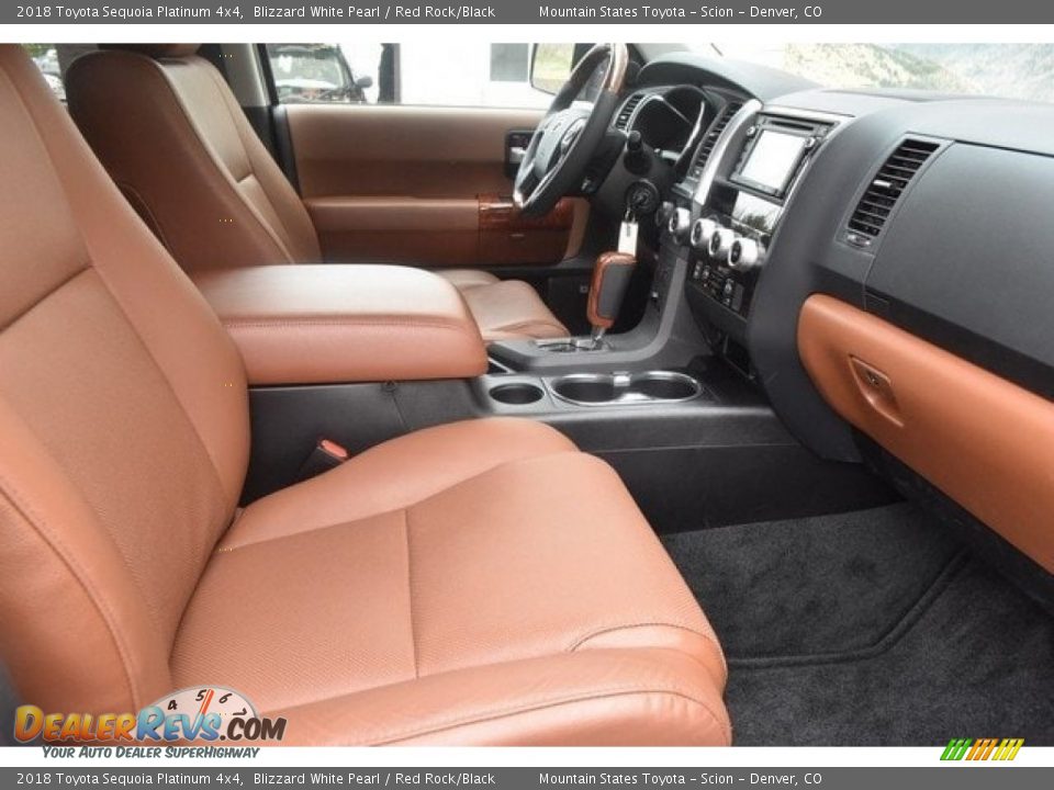 Dashboard of 2018 Toyota Sequoia Platinum 4x4 Photo #11