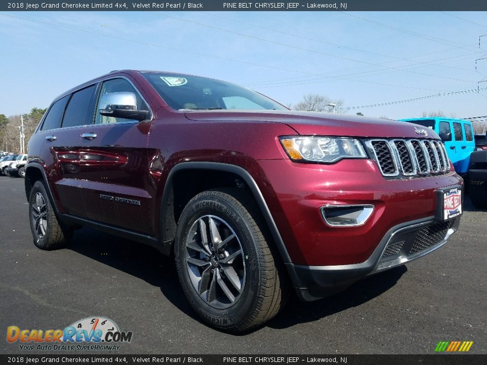 2018 Jeep Grand Cherokee Limited 4x4 Velvet Red Pearl / Black Photo #1