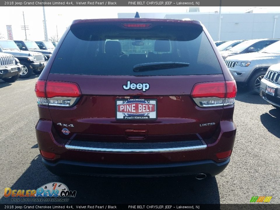 2018 Jeep Grand Cherokee Limited 4x4 Velvet Red Pearl / Black Photo #5