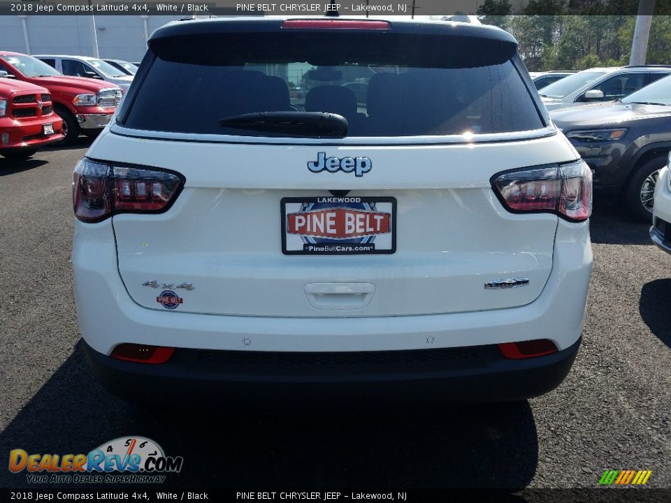 2018 Jeep Compass Latitude 4x4 White / Black Photo #5