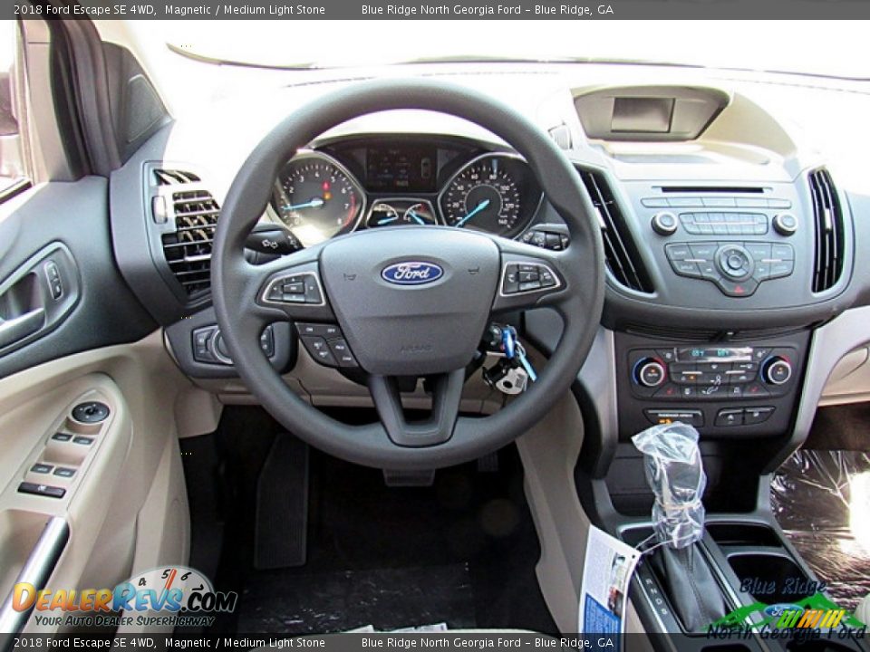2018 Ford Escape SE 4WD Magnetic / Medium Light Stone Photo #20