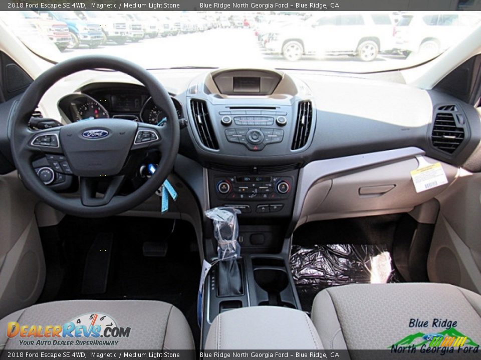 2018 Ford Escape SE 4WD Magnetic / Medium Light Stone Photo #21