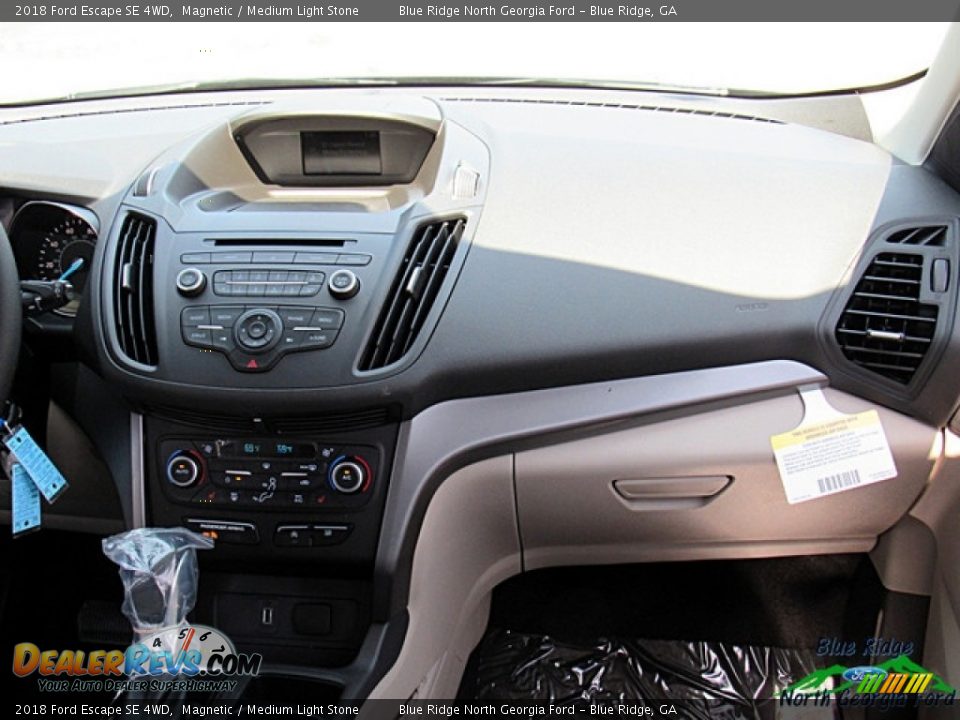 2018 Ford Escape SE 4WD Magnetic / Medium Light Stone Photo #22