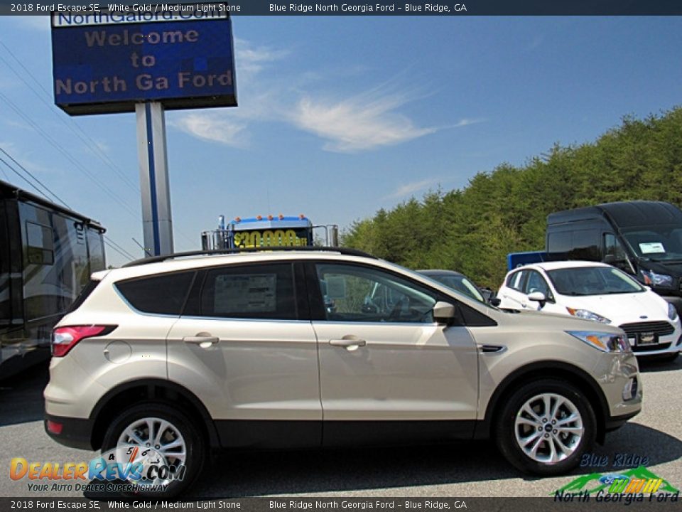 2018 Ford Escape SE White Gold / Medium Light Stone Photo #6
