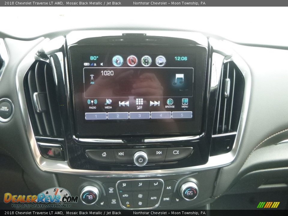 2018 Chevrolet Traverse LT AWD Mosaic Black Metallic / Jet Black Photo #19