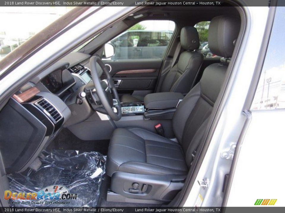 Front Seat of 2018 Land Rover Discovery HSE Photo #3