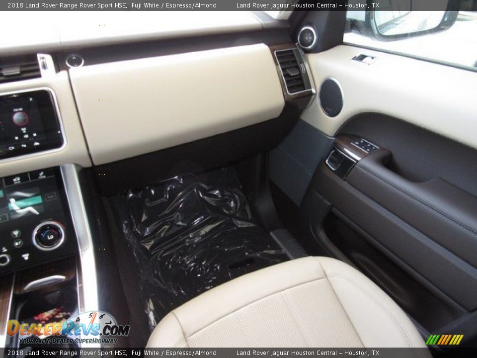 2018 Land Rover Range Rover Sport HSE Fuji White / Espresso/Almond Photo #15