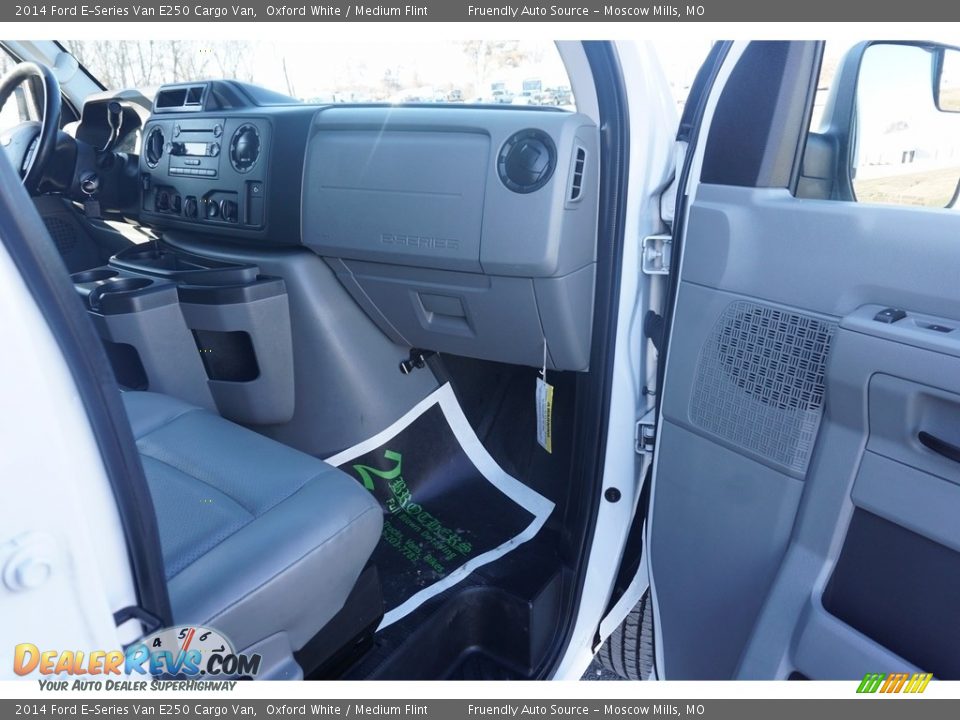 2014 Ford E-Series Van E250 Cargo Van Oxford White / Medium Flint Photo #36