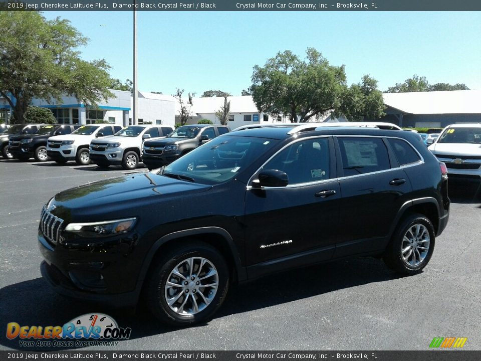 2019 Jeep Cherokee Latitude Plus Diamond Black Crystal Pearl / Black Photo #1