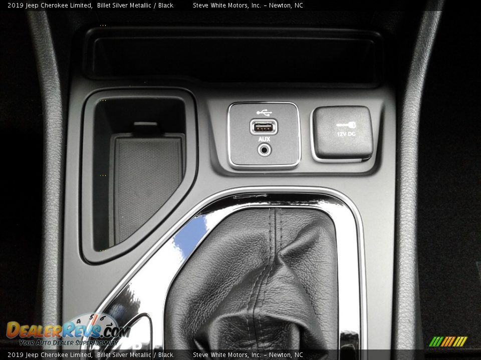 2019 Jeep Cherokee Limited Billet Silver Metallic / Black Photo #28