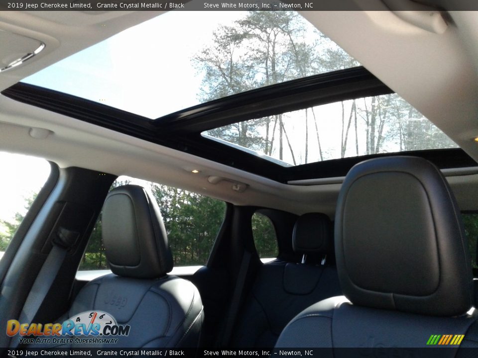 2019 Jeep Cherokee Limited Granite Crystal Metallic / Black Photo #31