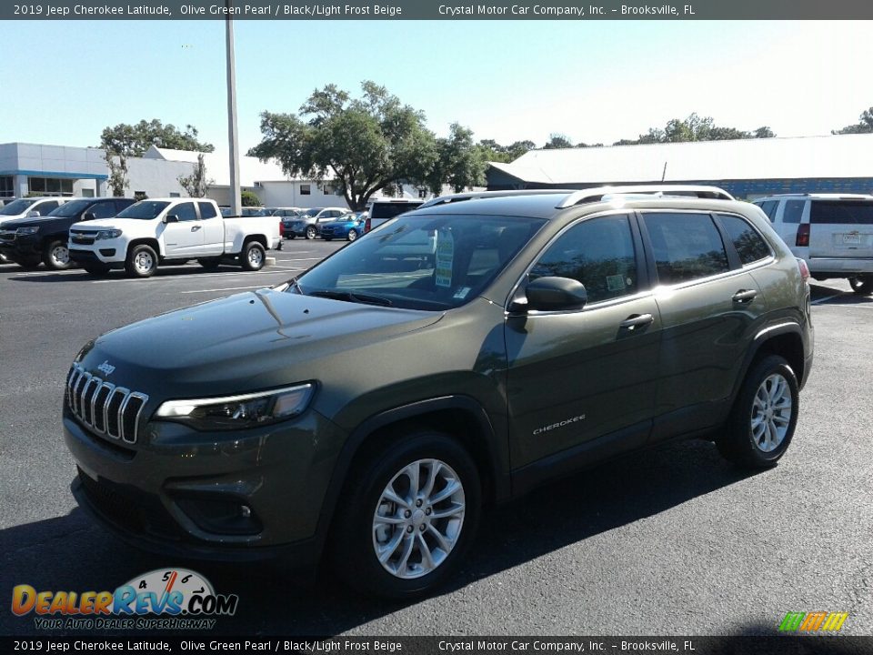 2019 Jeep Cherokee Latitude Olive Green Pearl / Black/Light Frost Beige Photo #1