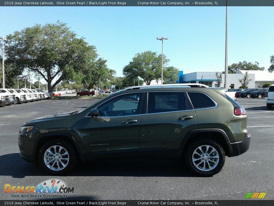 2019 Jeep Cherokee Latitude Olive Green Pearl / Black/Light Frost Beige Photo #2