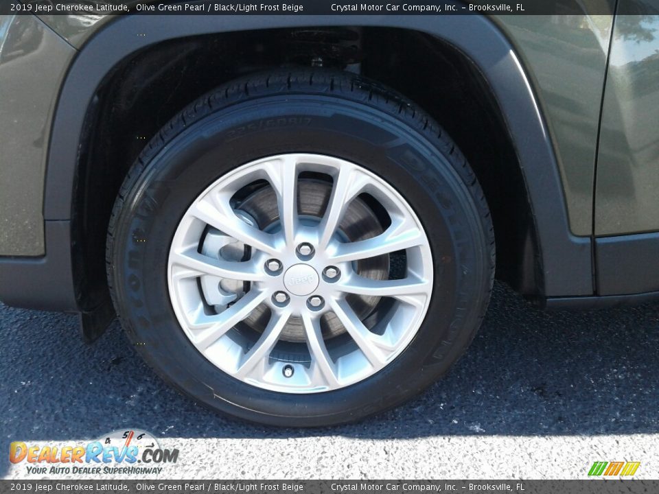 2019 Jeep Cherokee Latitude Olive Green Pearl / Black/Light Frost Beige Photo #20