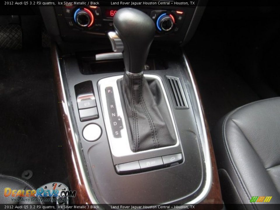 2012 Audi Q5 3.2 FSI quattro Ice Silver Metallic / Black Photo #33