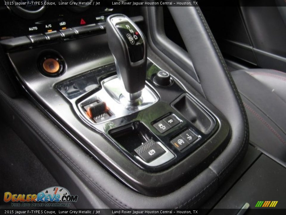 2015 Jaguar F-TYPE S Coupe Shifter Photo #30