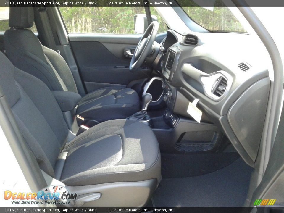 2018 Jeep Renegade Sport 4x4 Alpine White / Black Photo #14