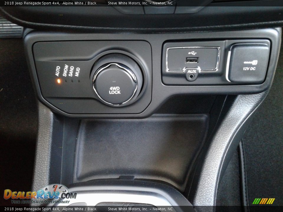 2018 Jeep Renegade Sport 4x4 Alpine White / Black Photo #25