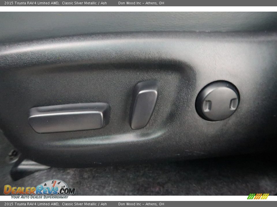 2015 Toyota RAV4 Limited AWD Classic Silver Metallic / Ash Photo #6