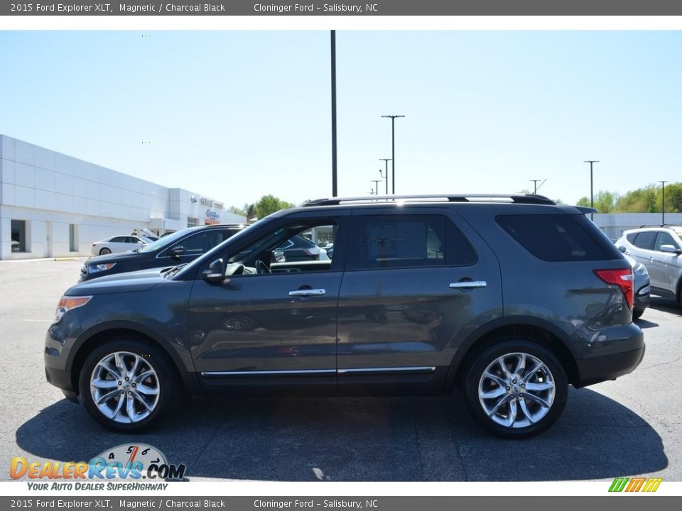 2015 Ford Explorer XLT Magnetic / Charcoal Black Photo #5
