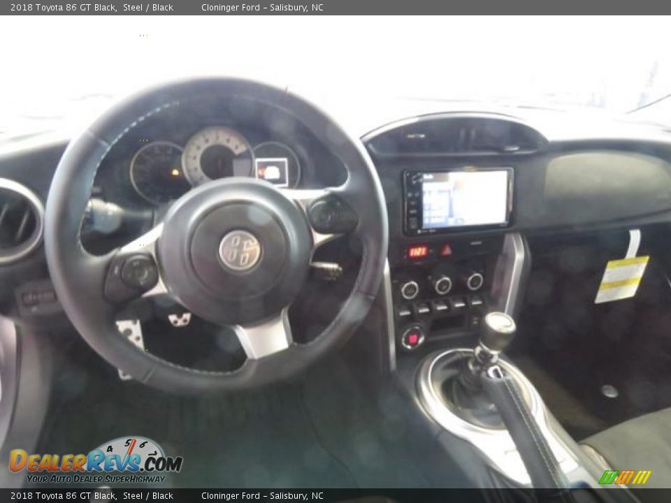 Dashboard of 2018 Toyota 86 GT Black Photo #5