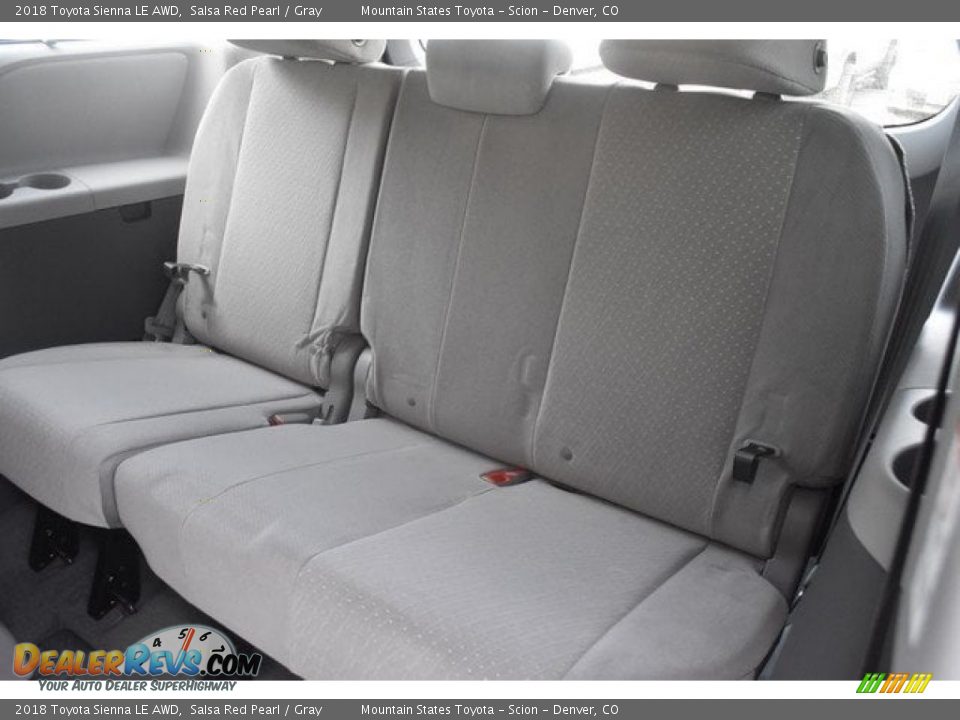 Rear Seat of 2018 Toyota Sienna LE AWD Photo #20