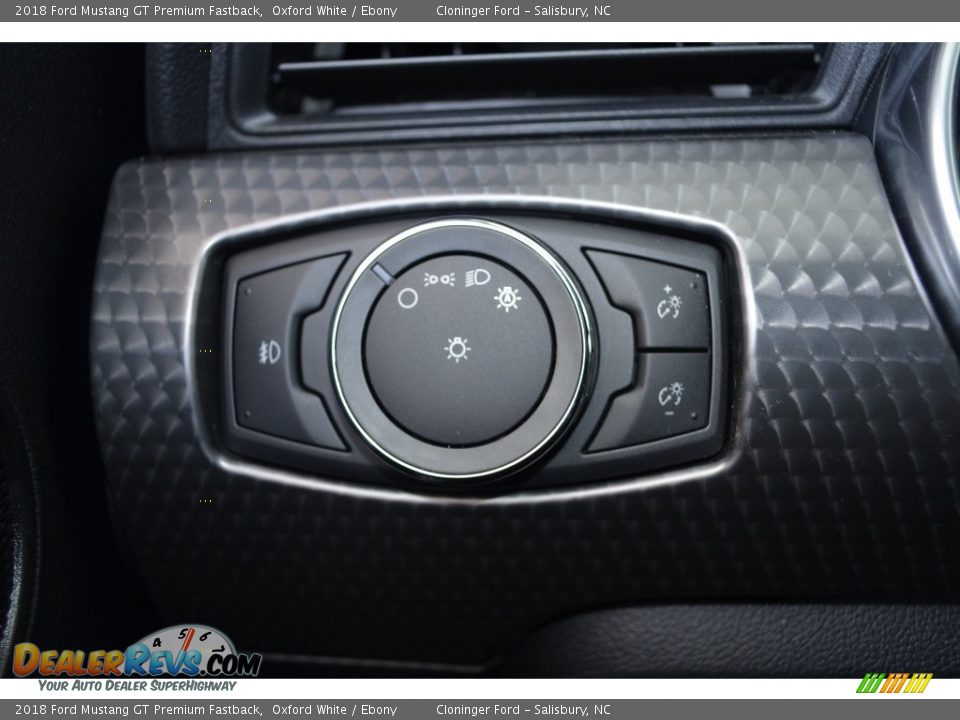 2018 Ford Mustang GT Premium Fastback Oxford White / Ebony Photo #16